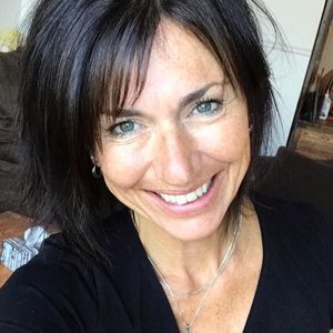 Meet your Posher, Anouck